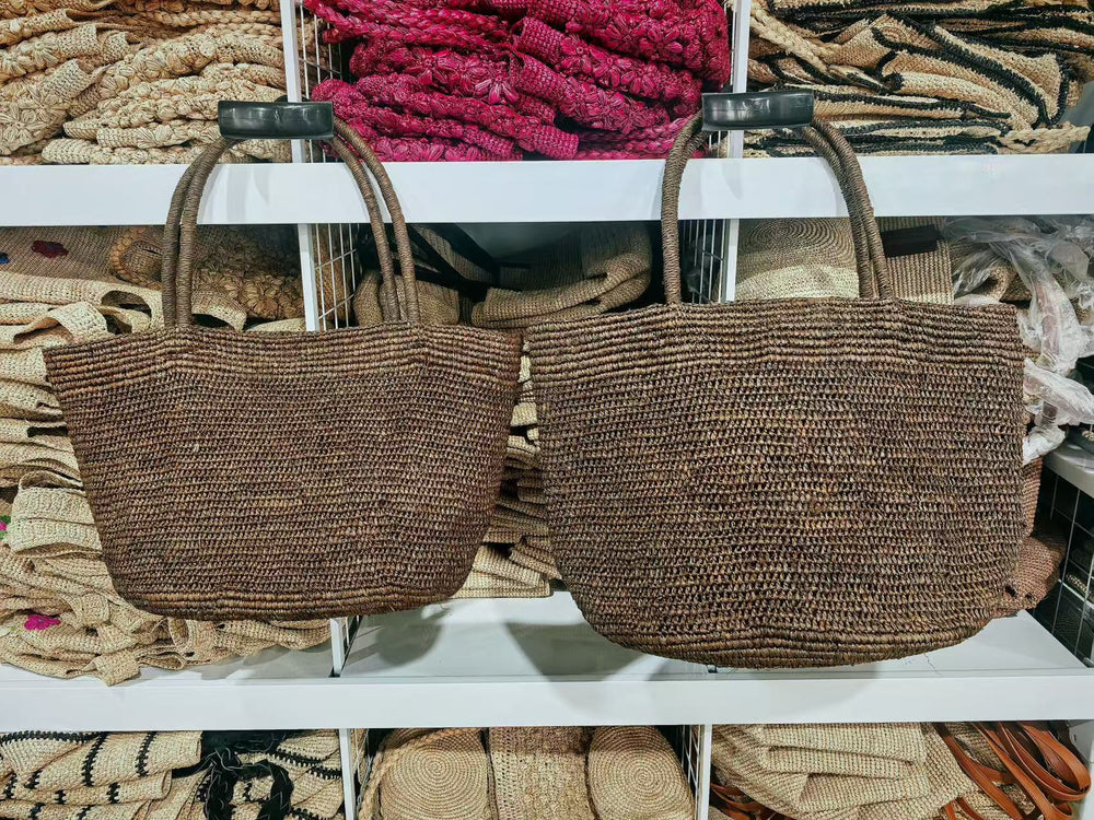 Handwoven raffia tote bag in grey – large natural straw women's beach and vacation bag