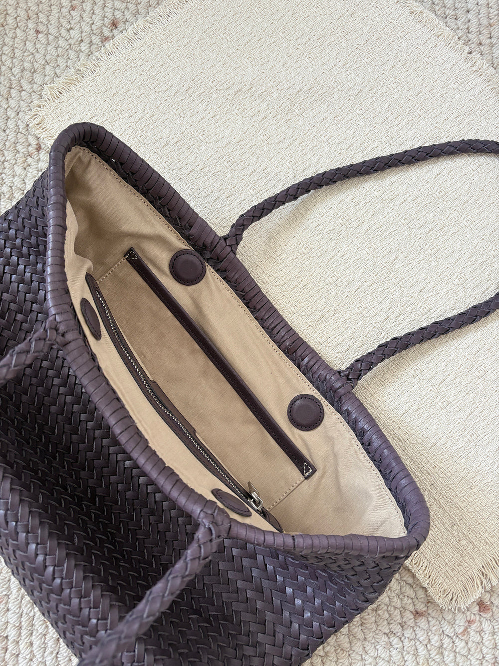 Handwoven Basket Tote Bag | Vegetable-Tanned Italian Cowhide Hand-Carry Bag | Minimalist Summer Commuter Style