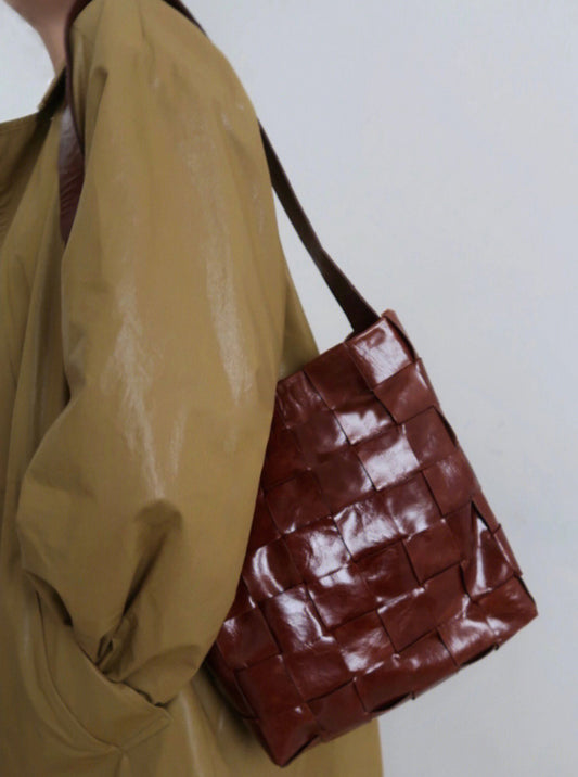 Cowhide Leather Bucket Bag Handwoven Chocolate Brown, Coffee, Black, Retro Medium Purse Womens Cinch Shoulder Bag, Gift for Her