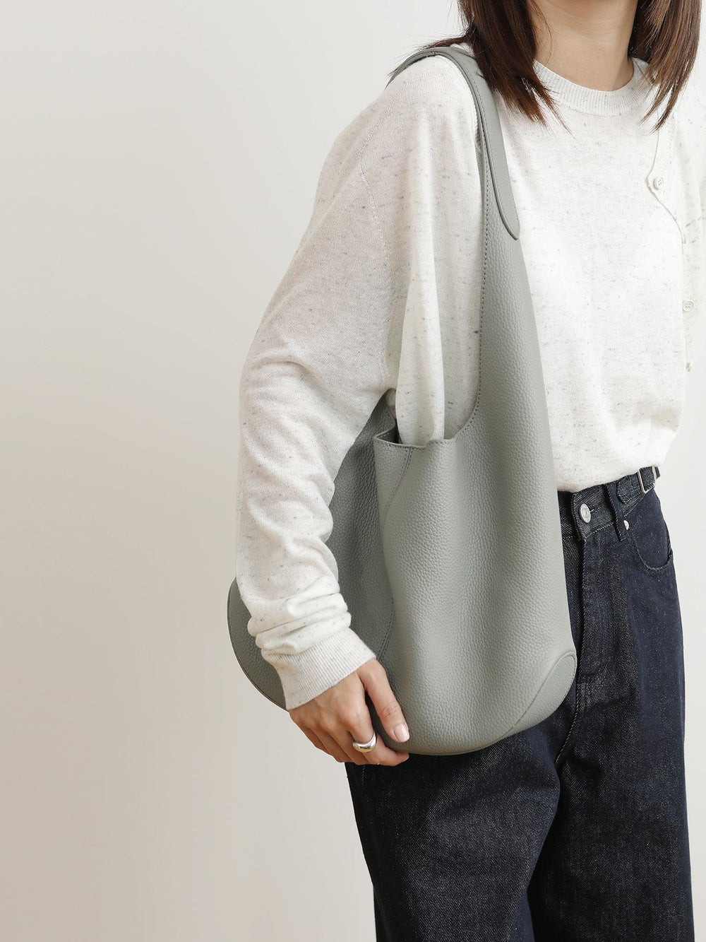 Essentials Slouchy Leather Hobo Bag, Must-have Fashion Designer Minimalist Handbag, Cowhide Bucket Bag green