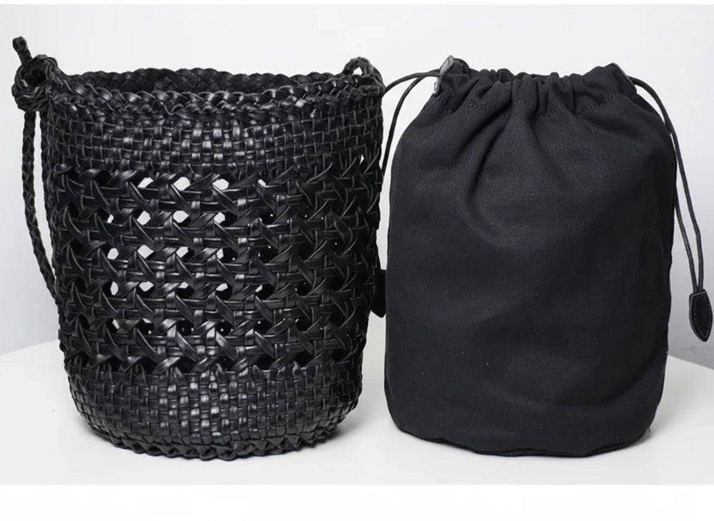 Handcrafted Full Grain Leather Woven Crossbody Bag, Vintage Romantic Lattice Basket Bucket Bag, Hollow-Out Cowhide Cylindrical Crossbody for Women Black