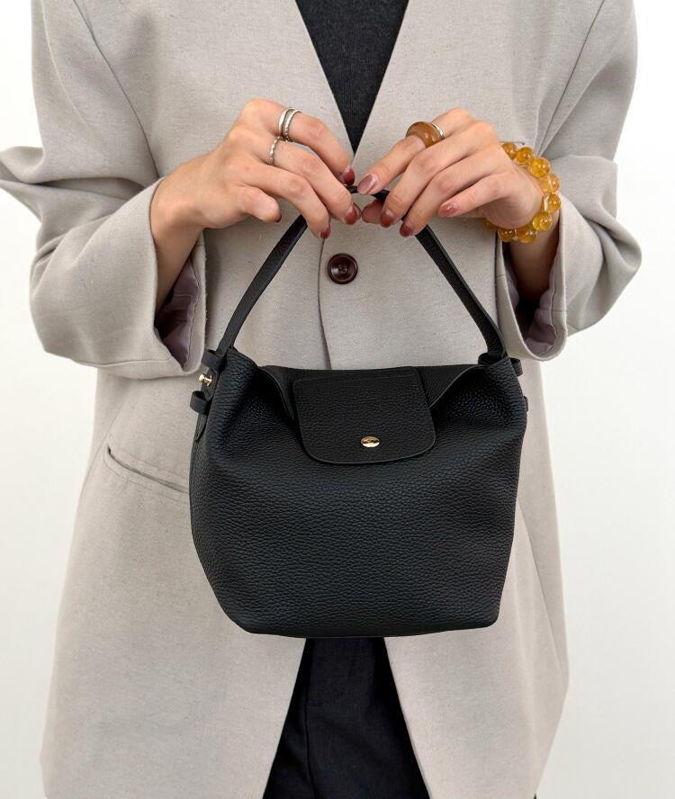 Handcrafted Top Grain Cowhide Leather Slouchy Bucket Bag | Women's Shoulder & Top-Handle Purse