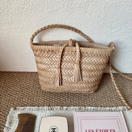 Handwoven Italian Cowhide Leather Crossbody Bag for Women | Artisan Woven Shoulder Bag with Tassel & Drawstring Pouch | 8 Colours | Casual Daily & Weekend Ba