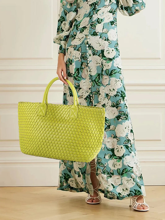 Large Handwoven Vegan Leather Tote/Weekend Bag in Onyx I Trendy Boutique Style ! Handmade Gift for Her