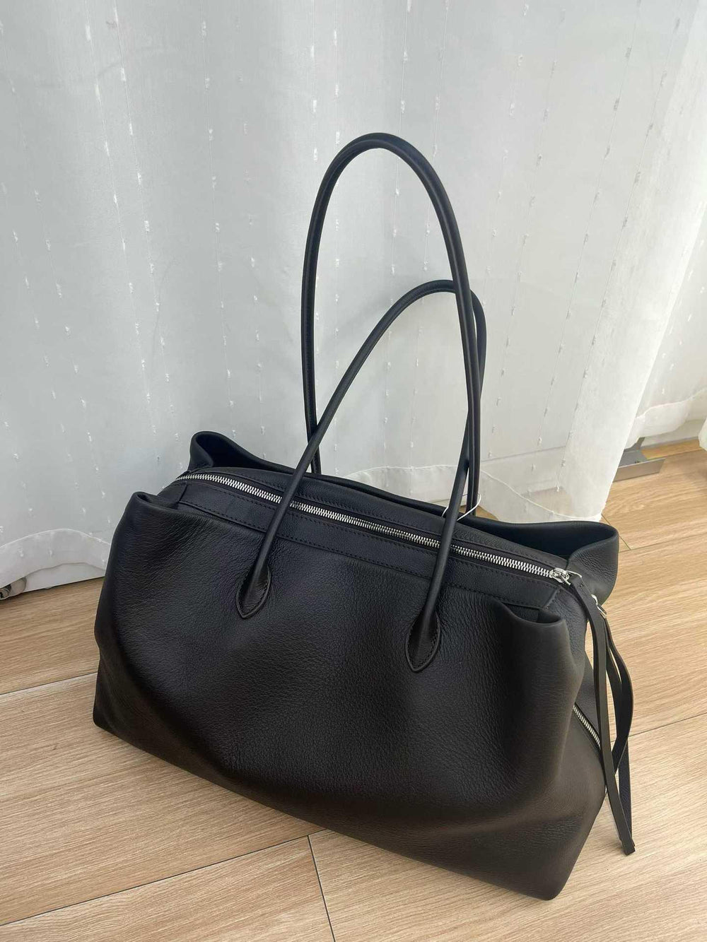 Luxury Cowhide Leather Tote Bag for Women — Handcrafted Large Shoulder Work Satchel with Laptop Compartment | Office, Travel & Everyday Carry