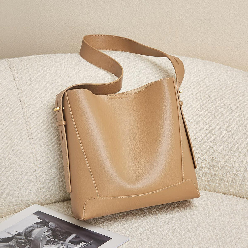 Minimalist Bucket Bag in Genuine Leather | Leather Shoulder Bag Gold Tone, Chic Crossbody Bag, Gift for Her