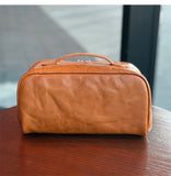 Premium Full Grain Pebbled Leather Makeup Bag With Minimalist Designer Travel Toiletry Bag For Women