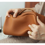 Premium Full-Grain Pebbled Leather Toiletry & Makeup Bag – Minimalist Design Travel-Ready Organiser For Women