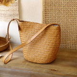 Handwoven Full-Grain Leather Bucket Bag – Two Sizes | Vegetable-Tanned Leather Shoulder Bag, 19 Colours, Hydrophobic Finish