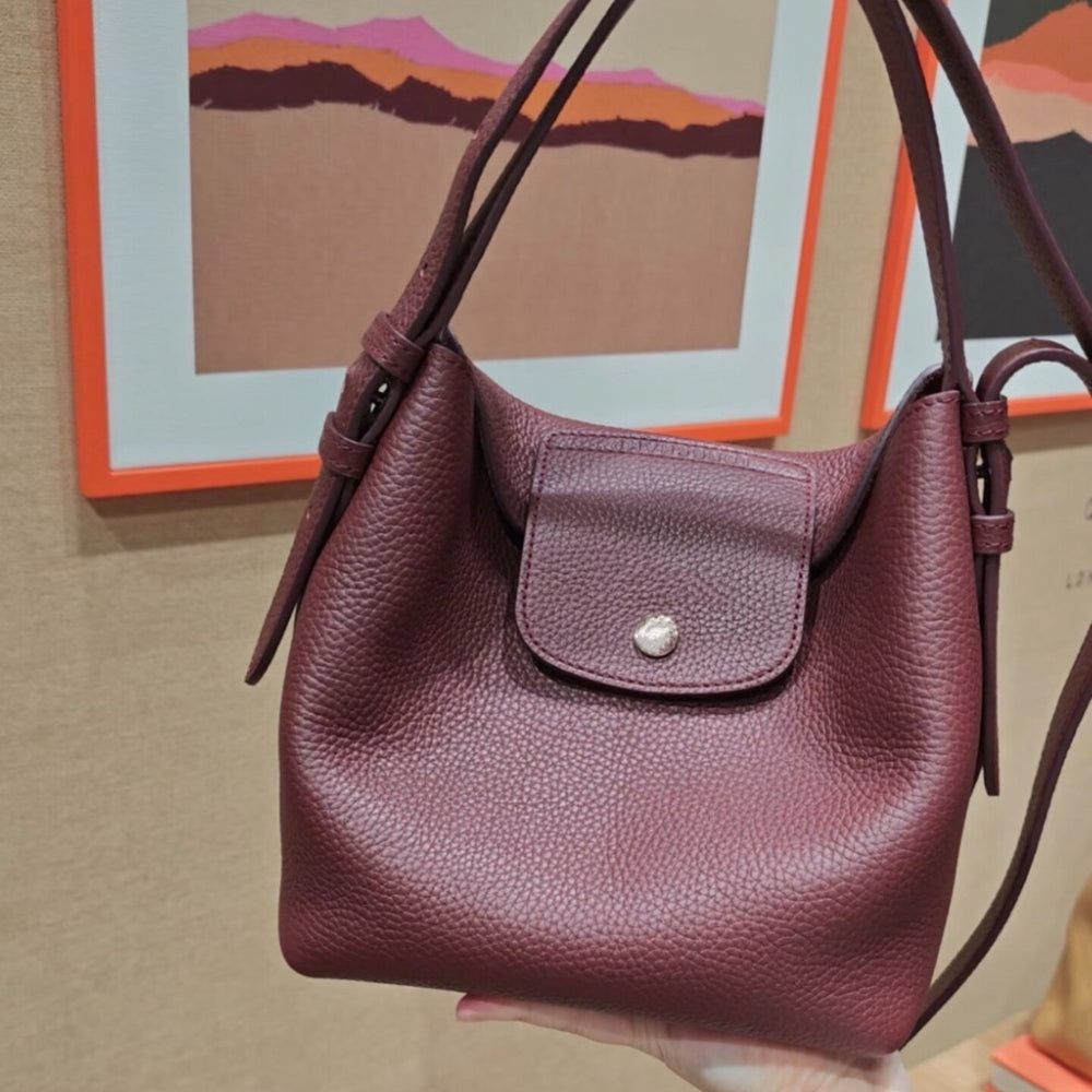 Handcrafted Top Grain Cowhide Leather Slouchy Bucket Bag | Women's Shoulder & Top-Handle Purse