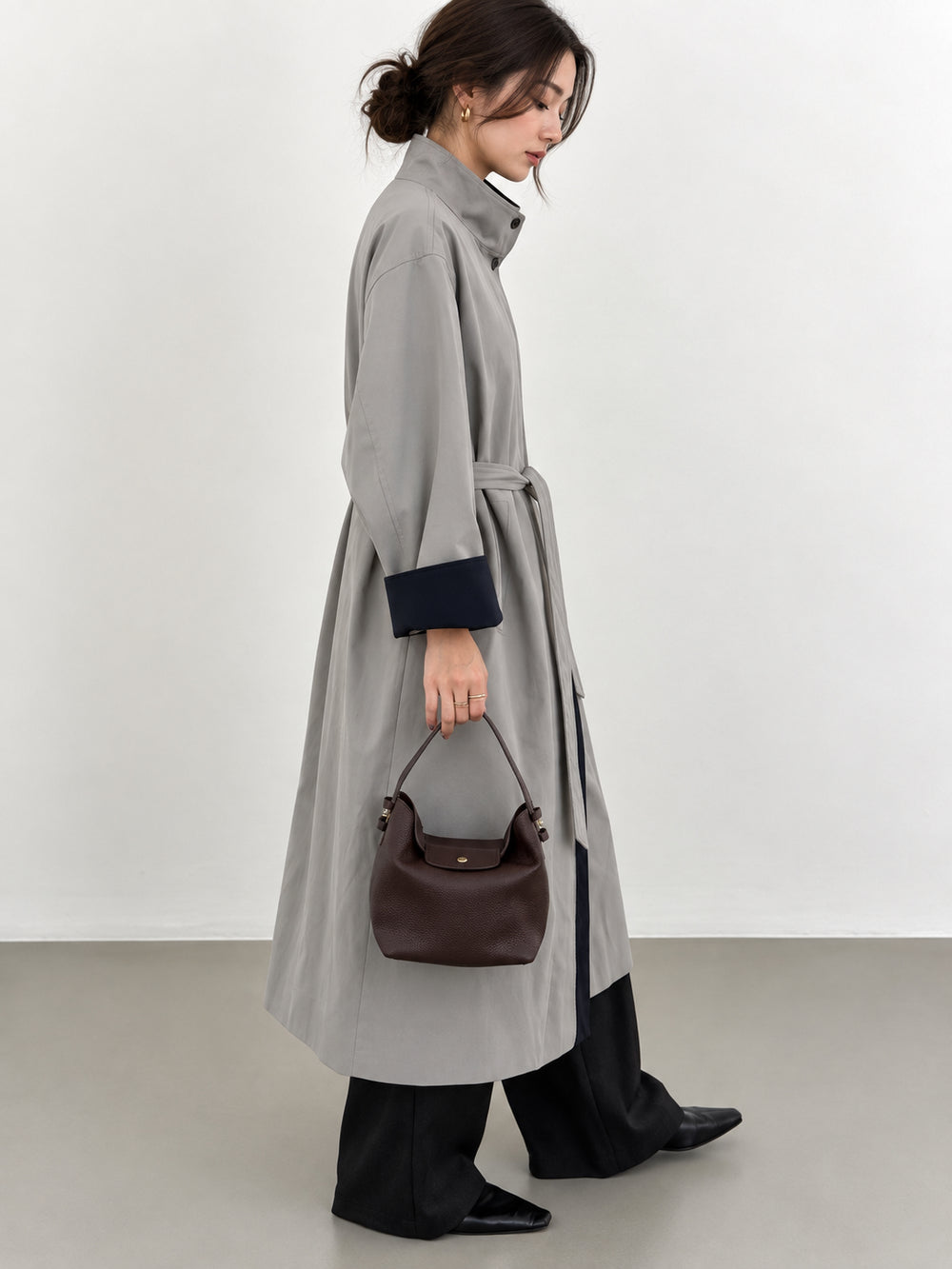 Handcrafted Top Grain Cowhide Leather Slouchy Bucket Bag | Women's Shoulder & Top-Handle Purse
