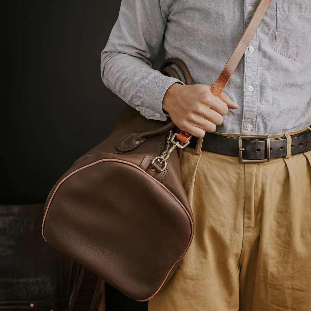 17 inch Hunter Black Brown Leather Weekend Bag, Women Leather Duffle Bag, Mens Travel Bag, Carry-On|Personalised Gift For Him/Her