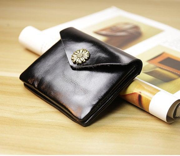 Handcrafted Minimalist Leather Wallet for Women, Fashion Card Holder, Grain Leather Slim Wallet, Women's Wallet, Classic Coin Purse Gift