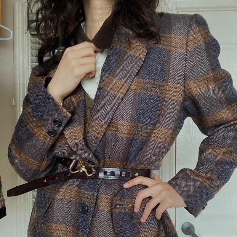 Handcrafted Women Leather Retro Black Belt, Women Chic Belt, Skinny Design Belt, Gift for Her, Made from Real Genuine Leather