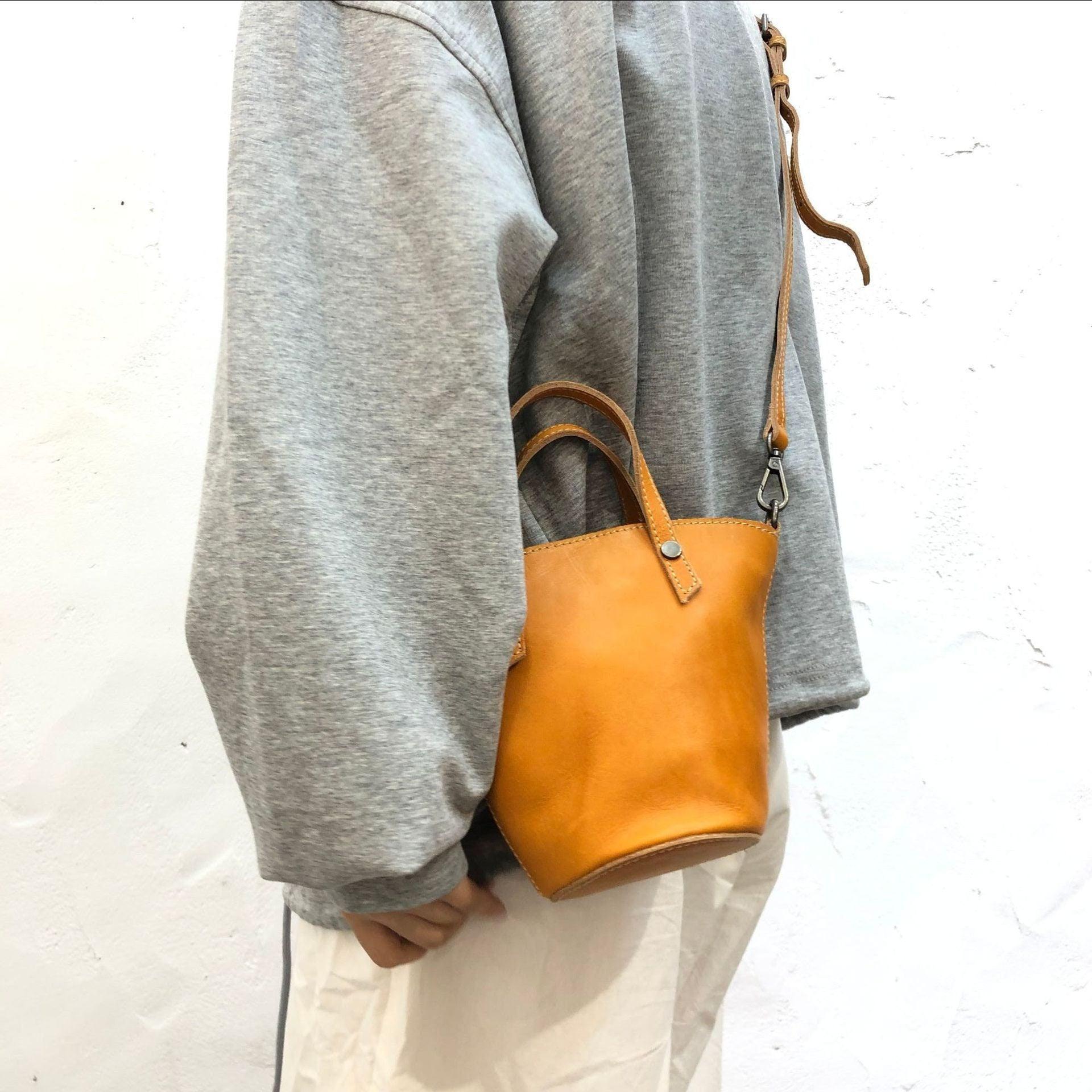 Small Bag Unisex,Womens Bag Leather,Leather Hip Bag,Men Hip Bag Leather,Festival Leather CrossBody Bag,Leather Small Bag