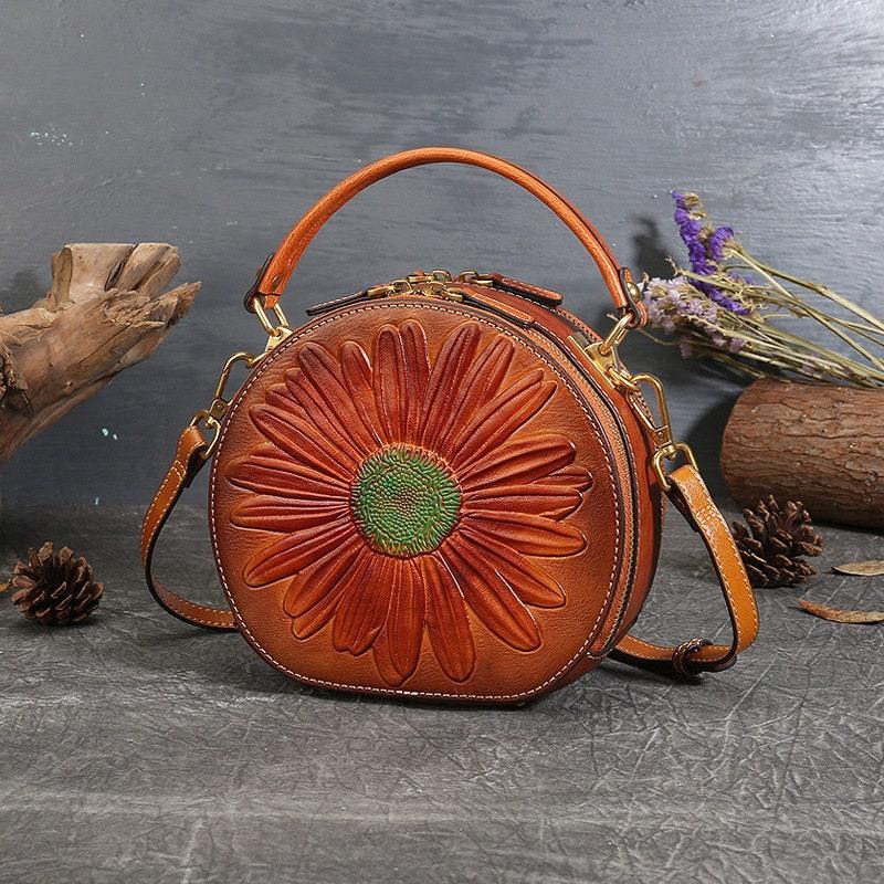 SUNFLOWER LEATHER Bag for Women, Vintage Women's Boho Bag, Sun Tooled Leather Handbag, Western Shoulder Bag, Fashionable Round Bag