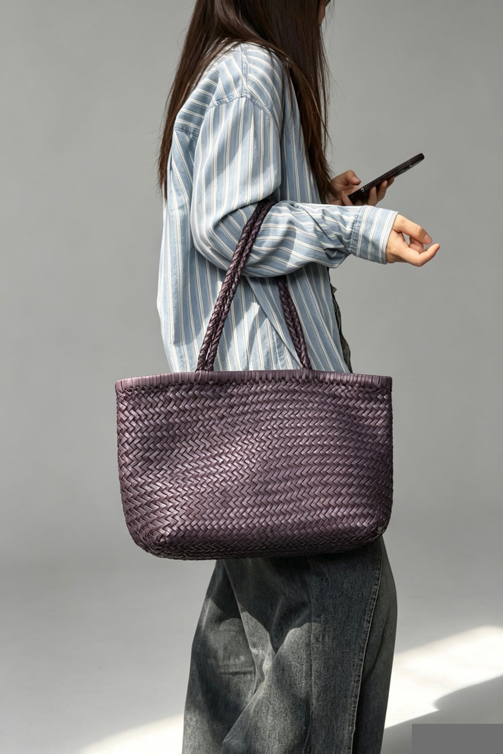 Handwoven Basket Tote Bag | Vegetable-Tanned Italian Cowhide Hand-Carry Bag | Minimalist Summer Commuter Style