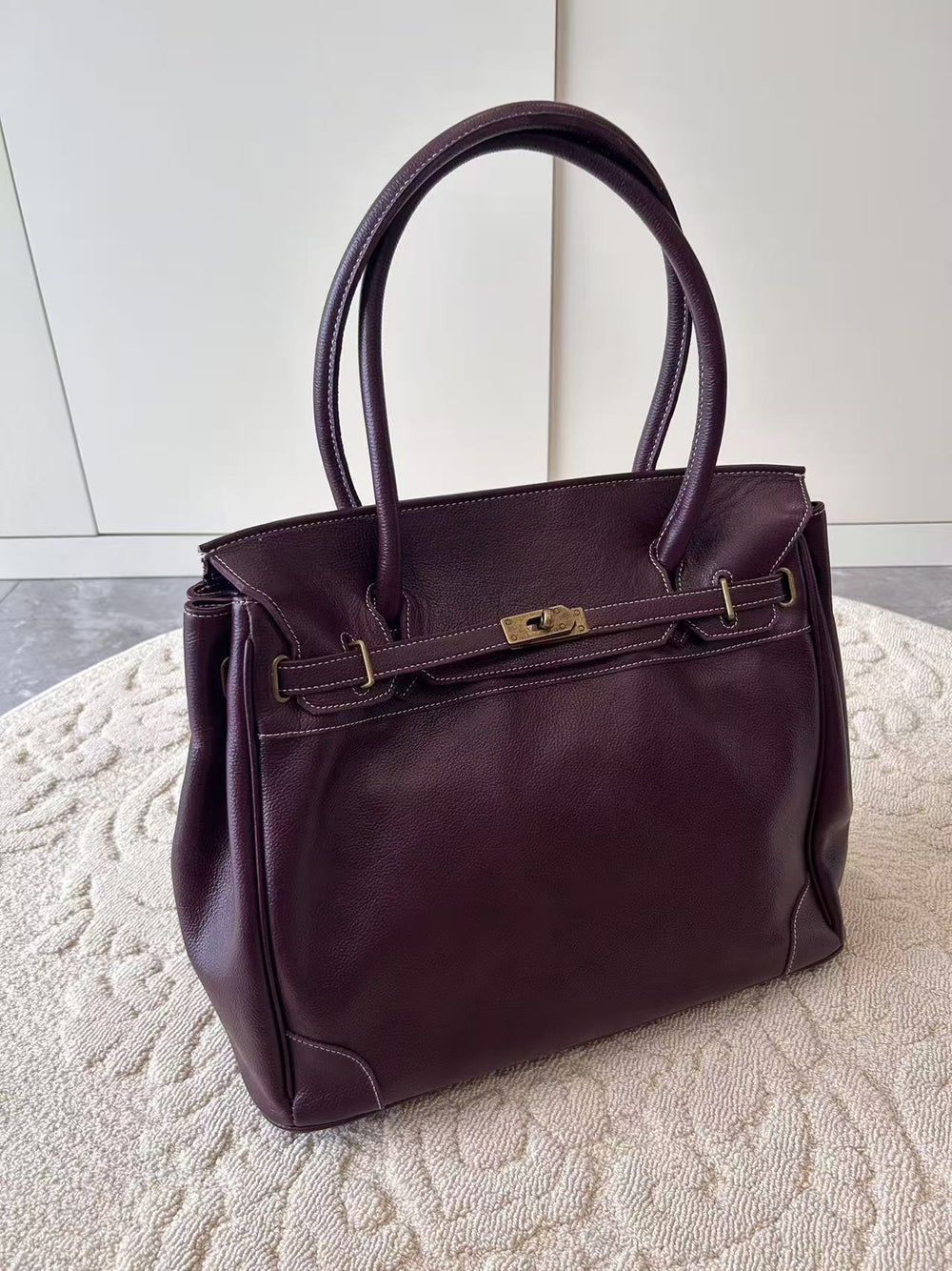 Handcrafted Water-Dyed Cowhide Leather Structured Tote Bag | Women's Vintage Old-Money Style Large Shoulder Bag