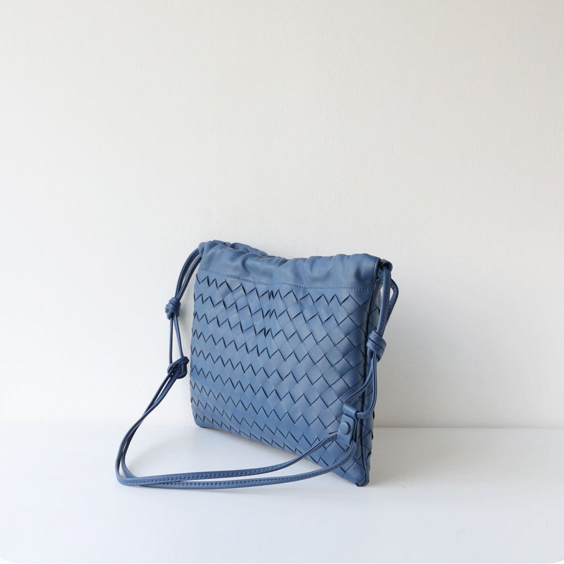 Luxurious Handwoven Lambskin Handbag Drawstring, Genuine Leather Shoulder Bucket Bag for Women