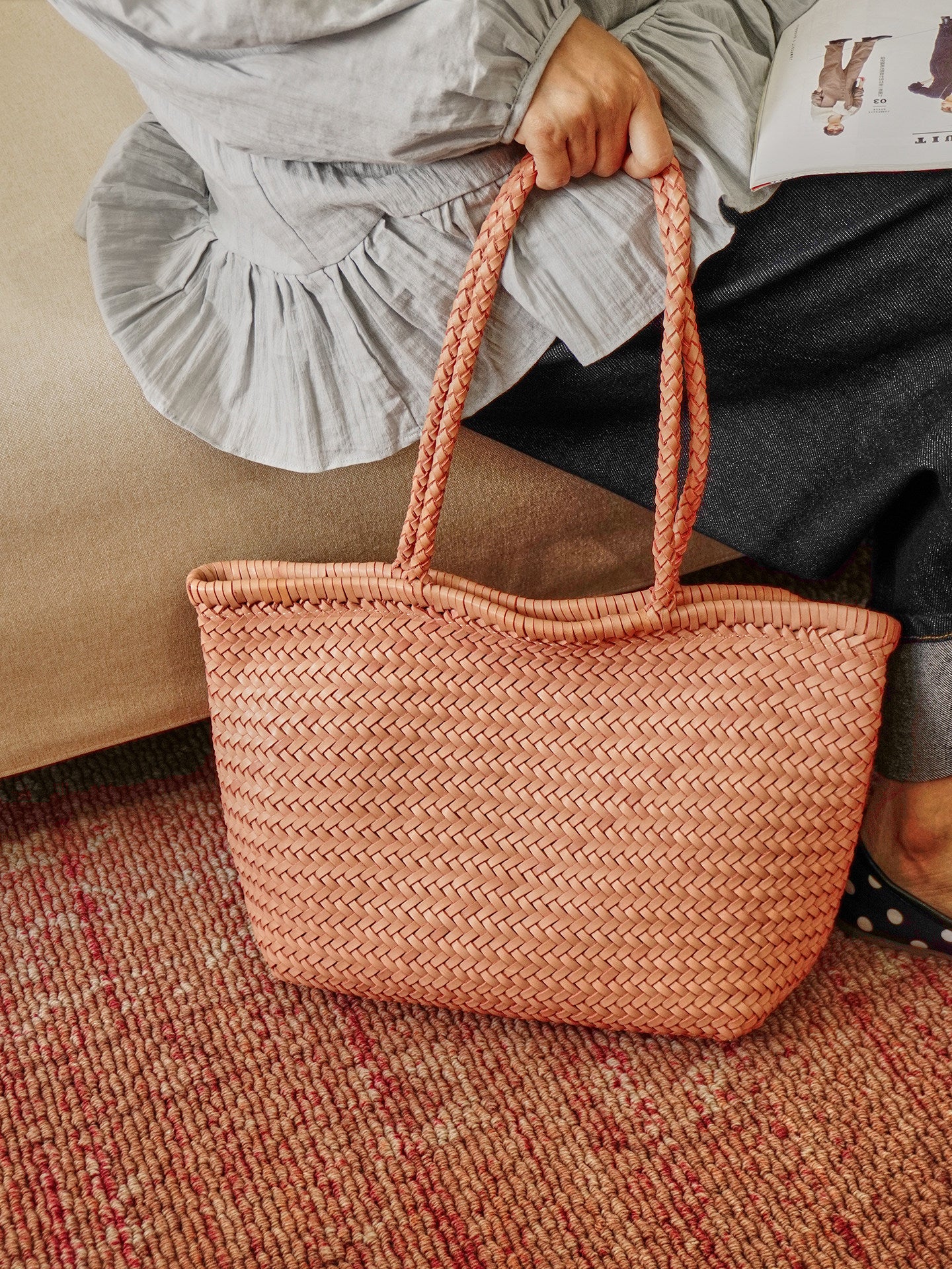 Handwoven Basket Tote Bag | Vegetable-Tanned Italian Cowhide Hand-Carry Bag | Minimalist Summer Commuter Style