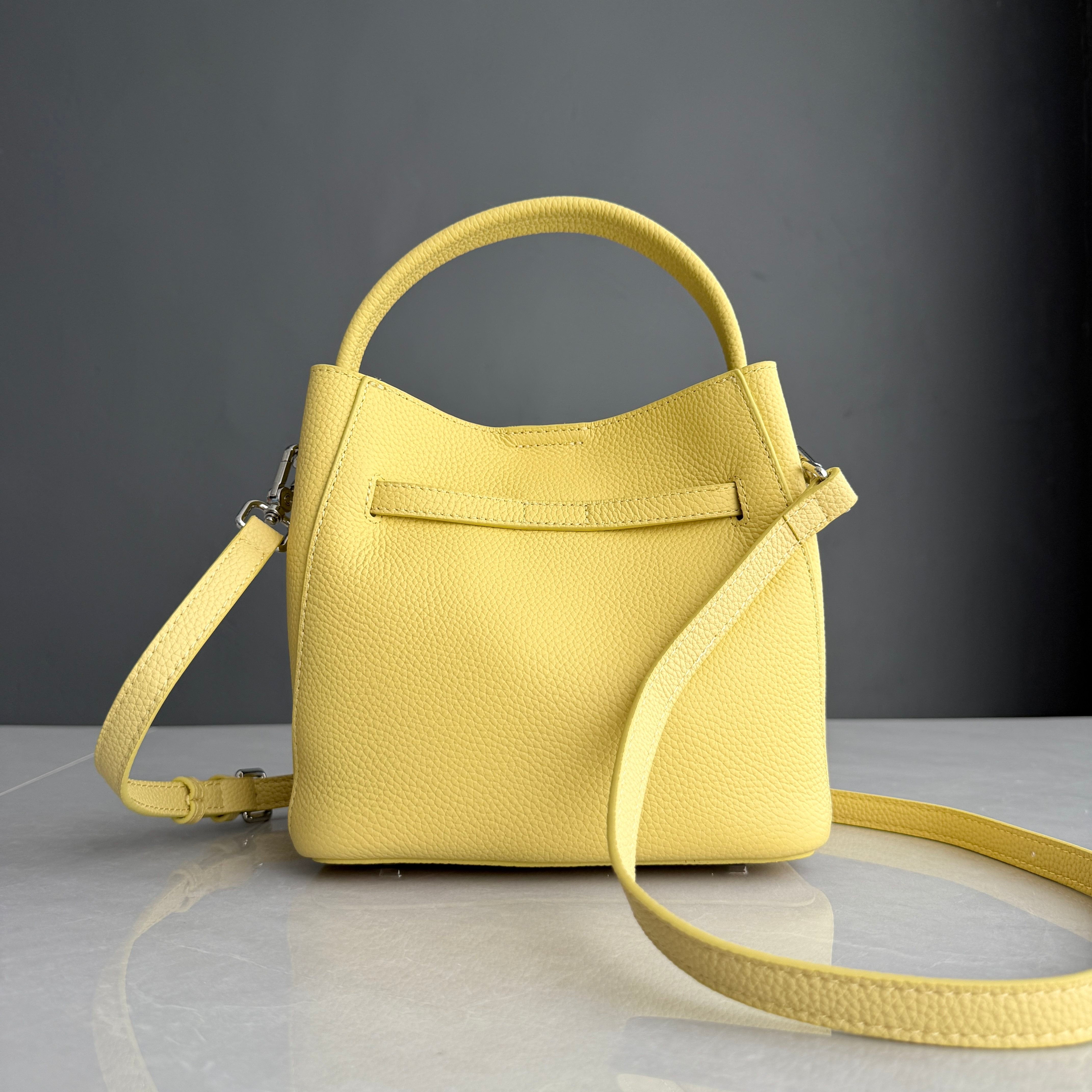 Luxury Pebbled Cowhide Leather Bucket Bag, Designer Crossbody with Twist Lock