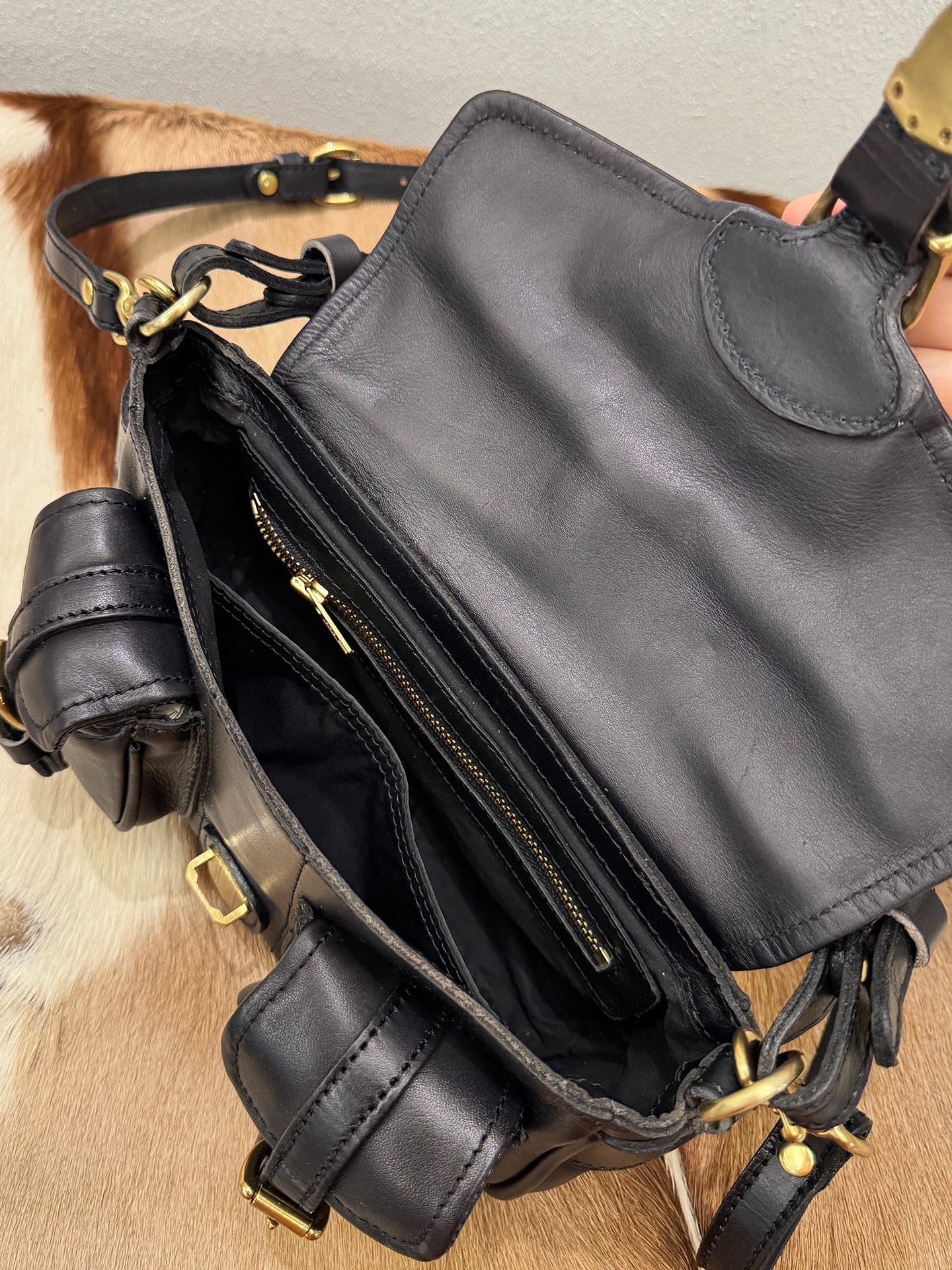 Vintage Distressed Leather Saddle Bag | Unisex Crossbody Shoulder Bag | Full Grain Cowhide Handbag