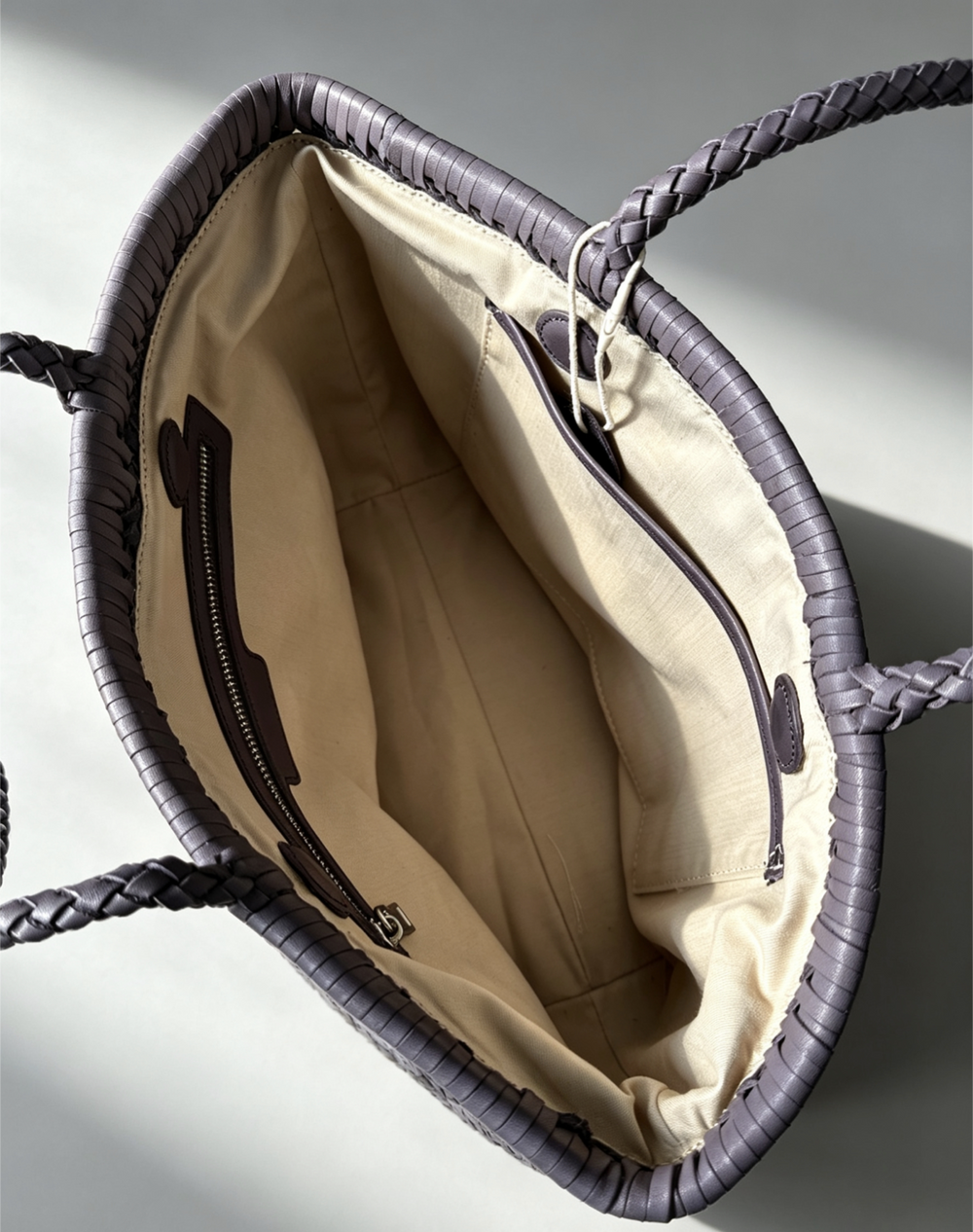 Handwoven Basket Tote Bag | Vegetable-Tanned Italian Cowhide Hand-Carry Bag | Minimalist Summer Commuter Style