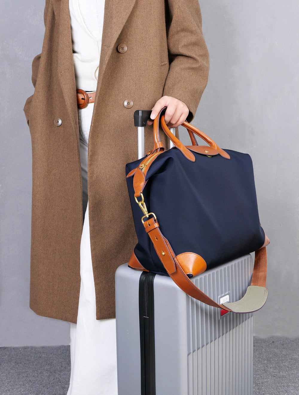Cowhide leather top handle and nylon body contrast detail – handmade laptop tote bag