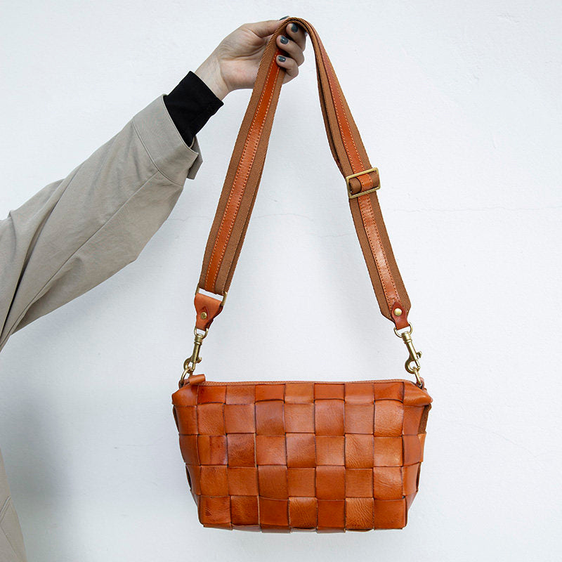 Handwoven Full Grain Leather Crossbody Bag | Vintage Women's Shoulder Bag