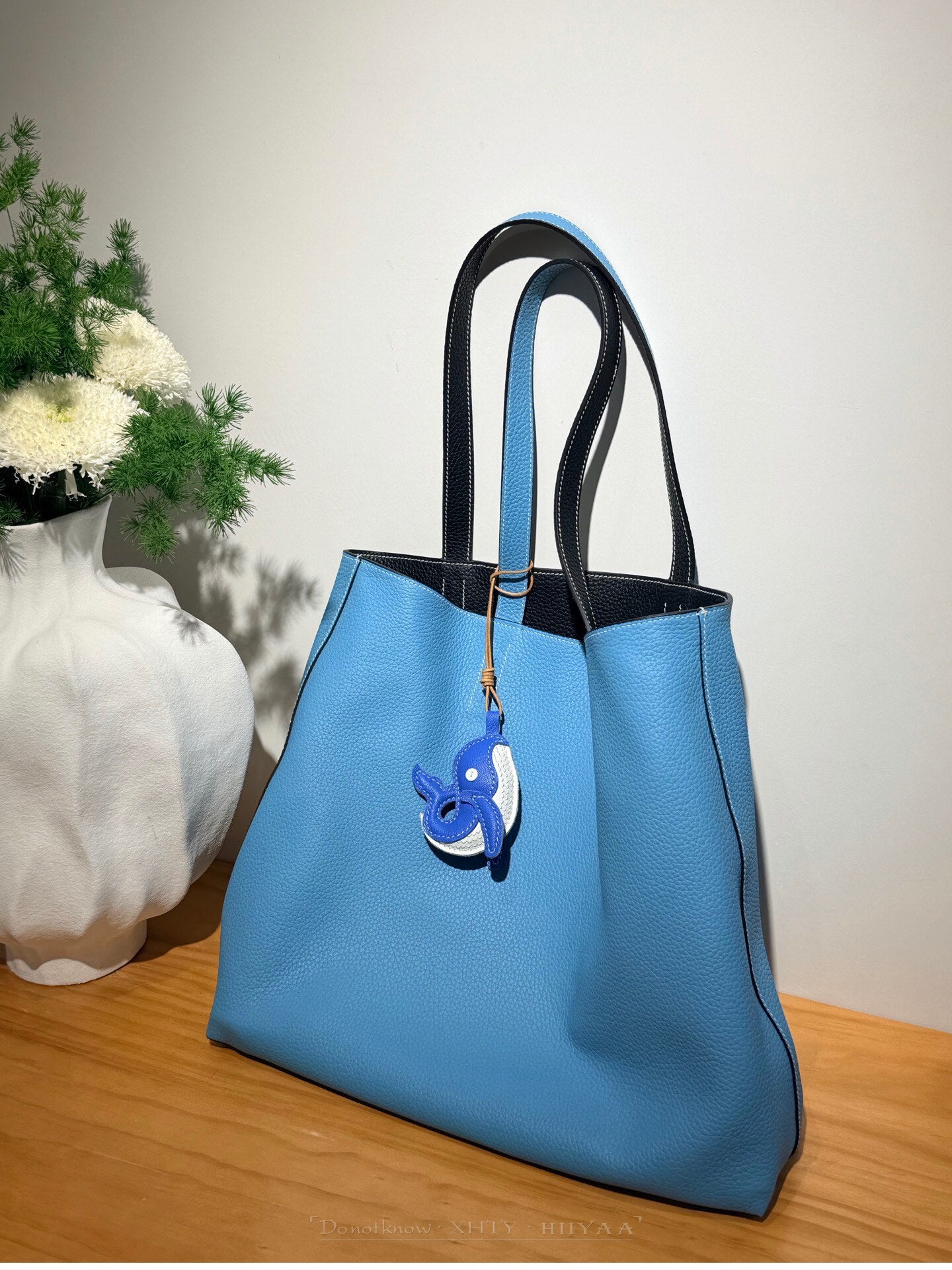 Reversible Full Grain Togo Leather Tote Bag | Two-Tone Everyday Carry Bag