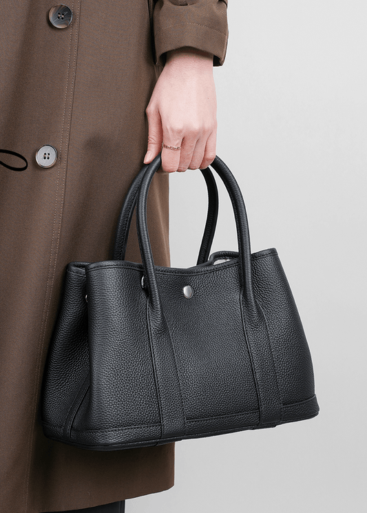 Alexel Pebbled Leather Shoulder Bag With Shoulder Strap, Designer Bag, Italian Leather Party Bag, Classic Tote Bag, Bucket Bag, Must-have Leather Bag, Gift for Her