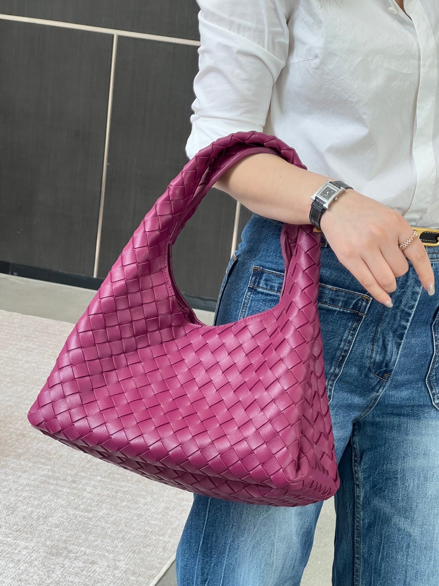 Artisanal Handwoven Lambskin Hobo Bag | Soft Leather Slouchy Luxury Shoulder Bag