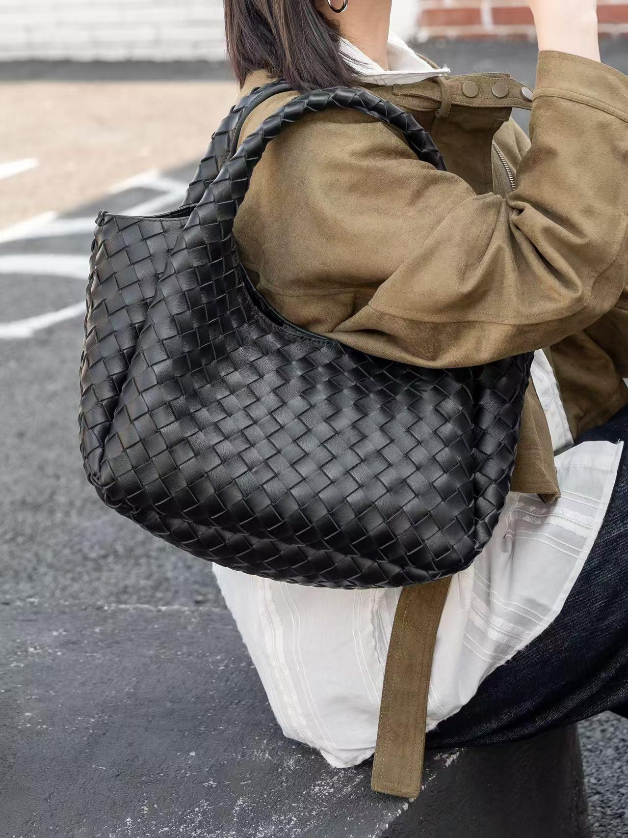 Artisanal Handwoven Lambskin Hobo Bag | Soft Leather Slouchy Luxury Shoulder Bag