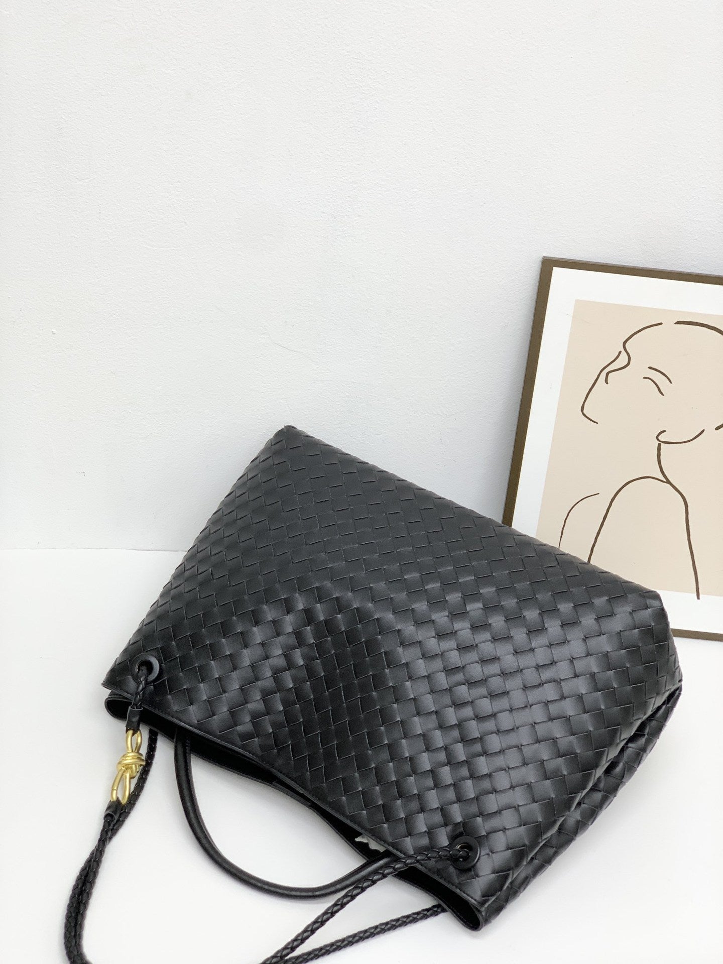 Cowhide Leather Knotted Intrecciato Shoulder Bag | Woven Handbag With Metal Buckle, Daily Fashion Designer Bag, Woven Shoulder Purse