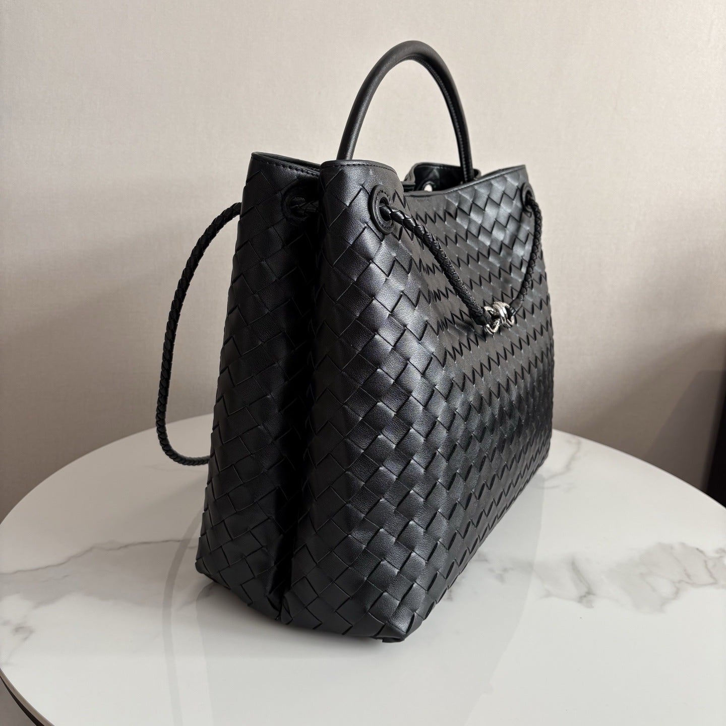 Cowhide Leather Knotted Intrecciato Shoulder Bag | Woven Handbag With Metal Buckle, Daily Fashion Designer Bag, Woven Shoulder Purse