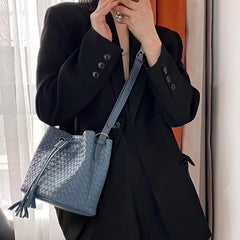 Drawstring Lambskin Leather Bucket bag |  Handwoven Medium Shoulder Purse Women's Cinch Designer Bag, Crossbody Crossover, Must-have Bag