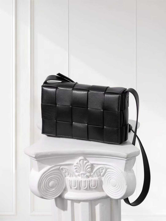 Elegant Lambskin Woven Crossbody Bag | Handcrafted Versatile Party Bag Wedding Clutch Bag