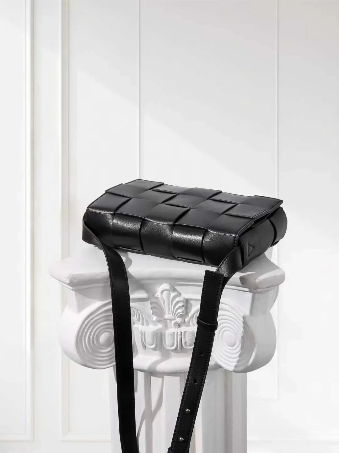 Elegant Lambskin Woven Crossbody Bag | Handcrafted Versatile Party Bag Wedding Clutch Bag