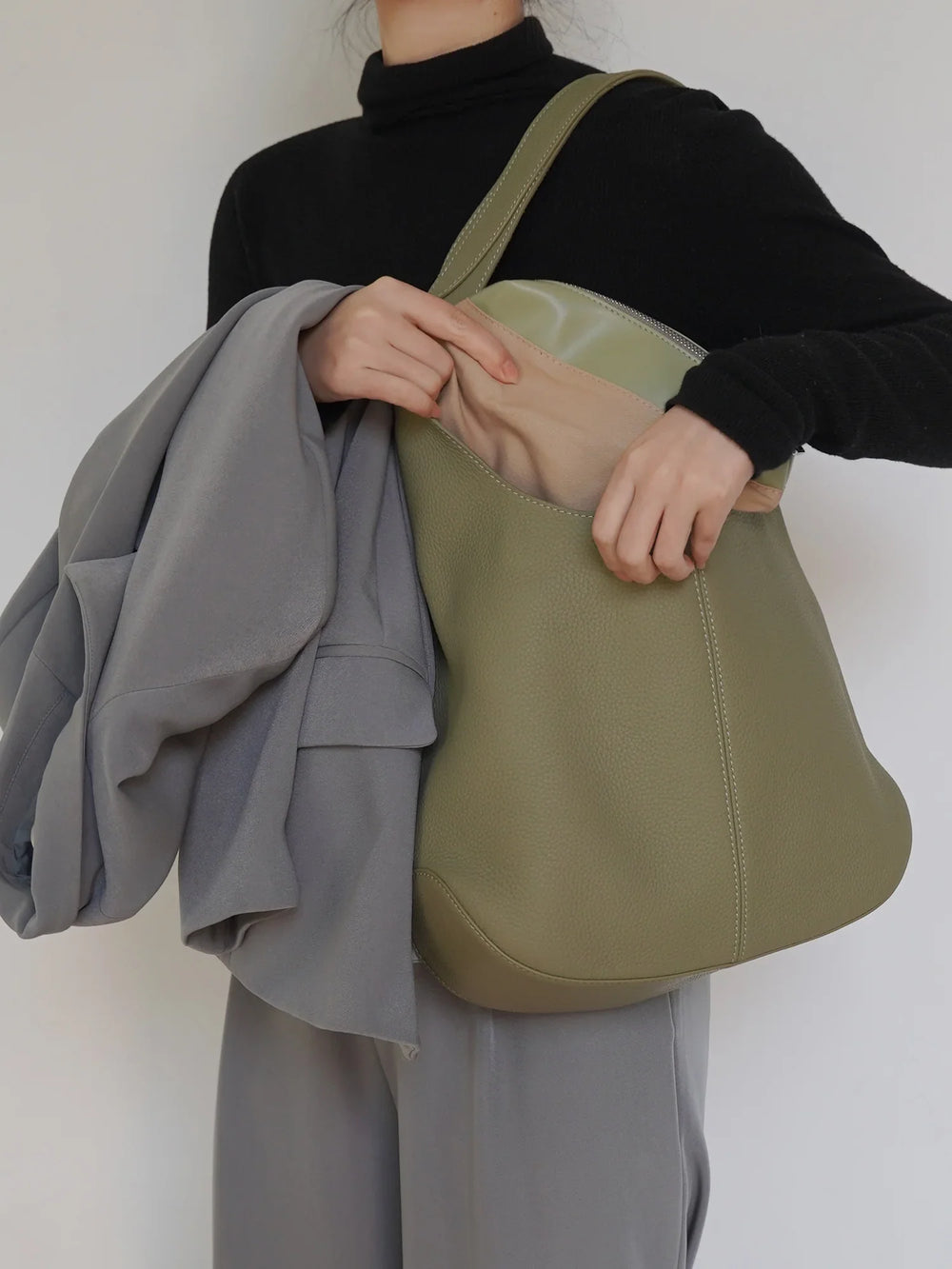 Essentials Slouchy Leather Hobo Bag, Must-have Fashion Designer Minimalist Handbag, Cowhide Bucket Bag  brown