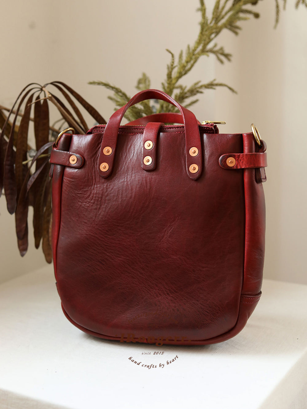 Full Grain Leather Women's Shoulder Bag, Men's Handmade Italian Tanned Grain Leather Crossbody Bag, Men's American Retro Casual Bag
