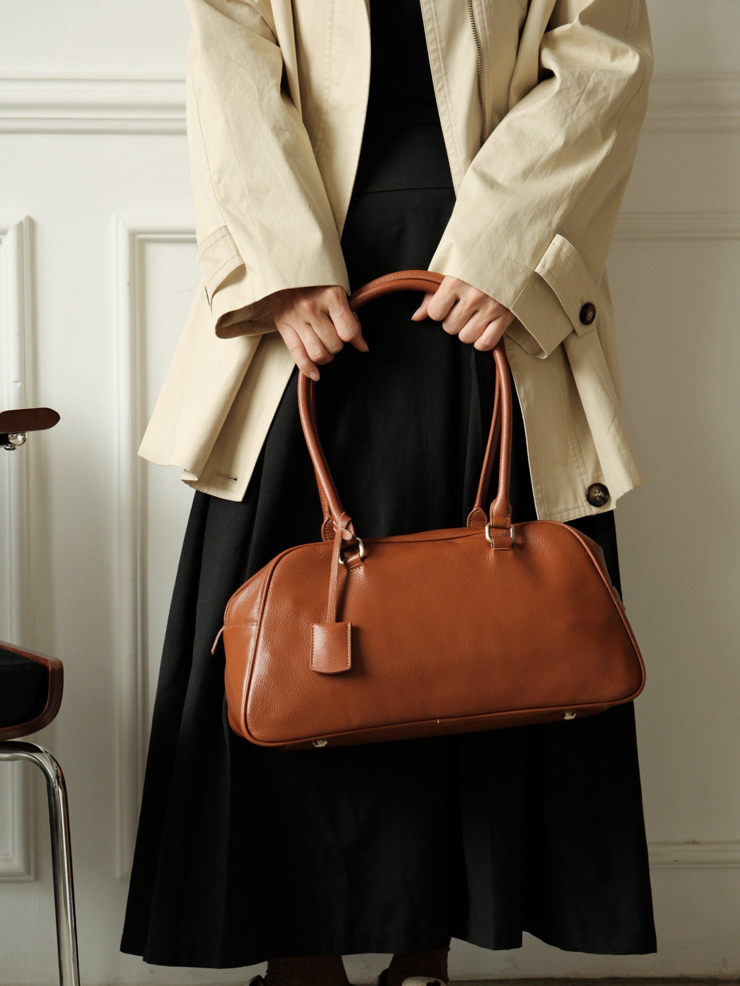 Full Grain Leather Bowling Bag – Handcrafted Structured Boston Shoulder Bag | Cowhide Top Handle Handbag