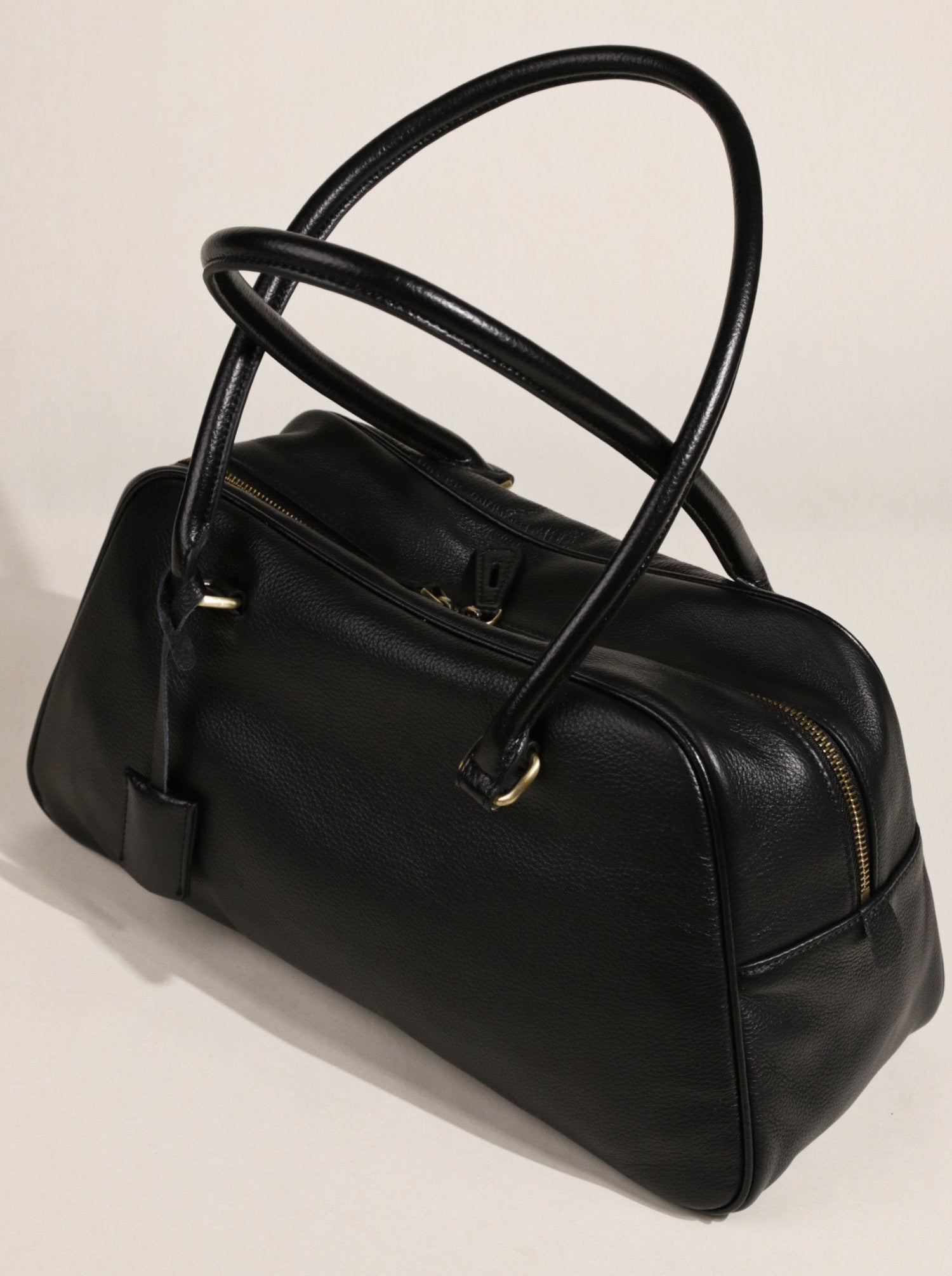 Full Grain Leather Bowling Bag – Handcrafted Structured Boston Shoulder Bag | Cowhide Top Handle Handbag