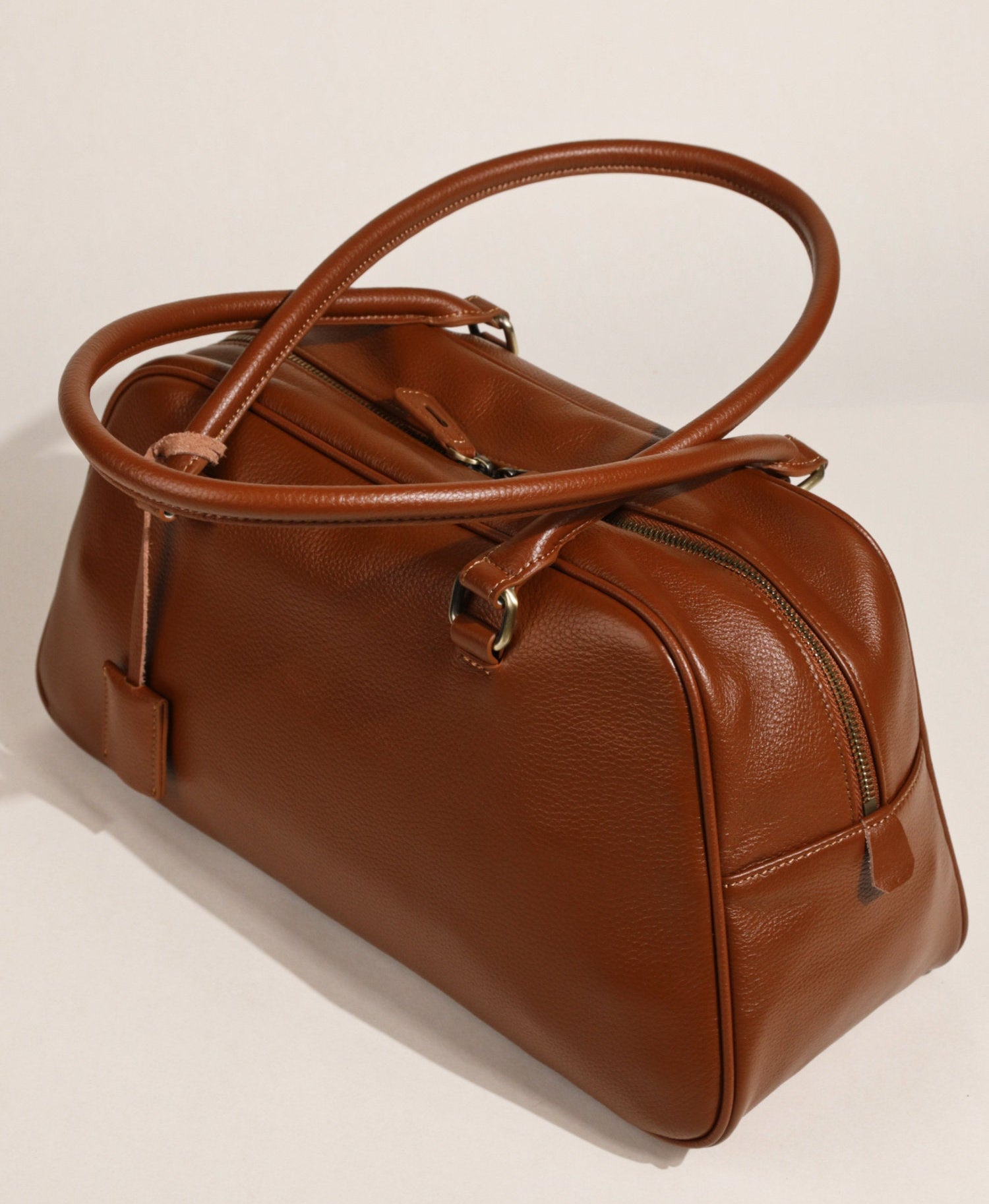 Full Grain Leather Bowling Bag – Handcrafted Structured Boston Shoulder Bag | Cowhide Top Handle Handbag