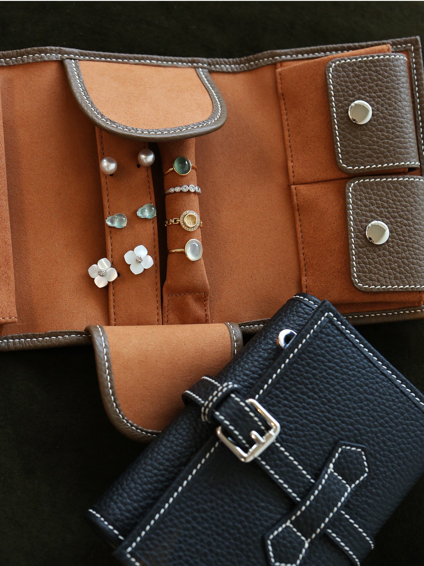 Handcrafted Full Grain Leather Jewellery Travel Organizer, Luxury Cowhide Jewellery Roll with Ring & Earring Holder, Portable Storage Case