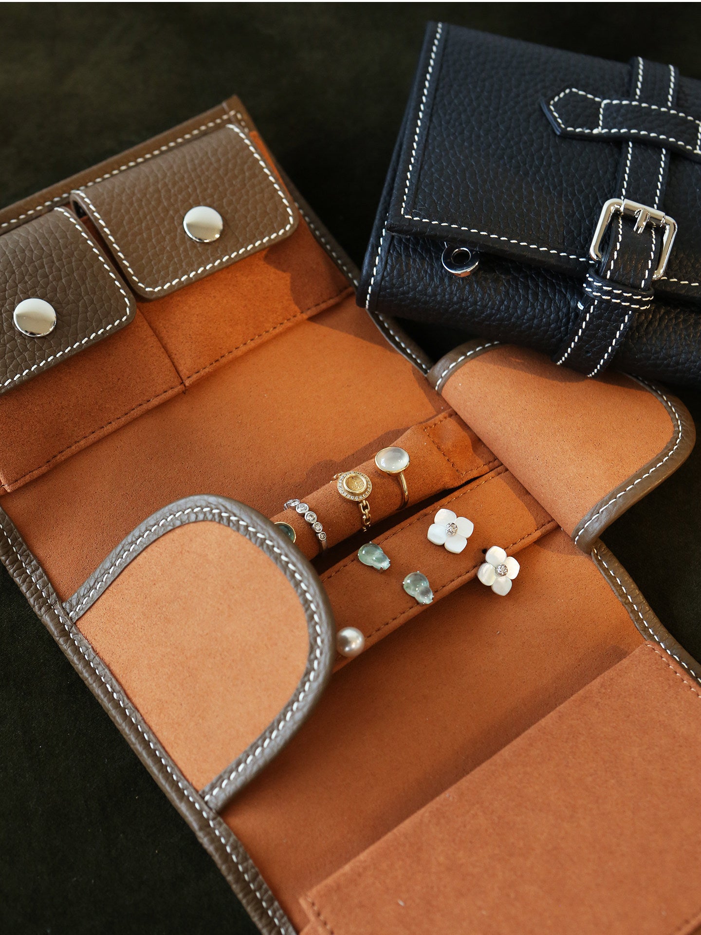 Handcrafted Full Grain Leather Jewellery Travel Organizer, Luxury Cowhide Jewellery Roll with Ring & Earring Holder, Portable Storage Case