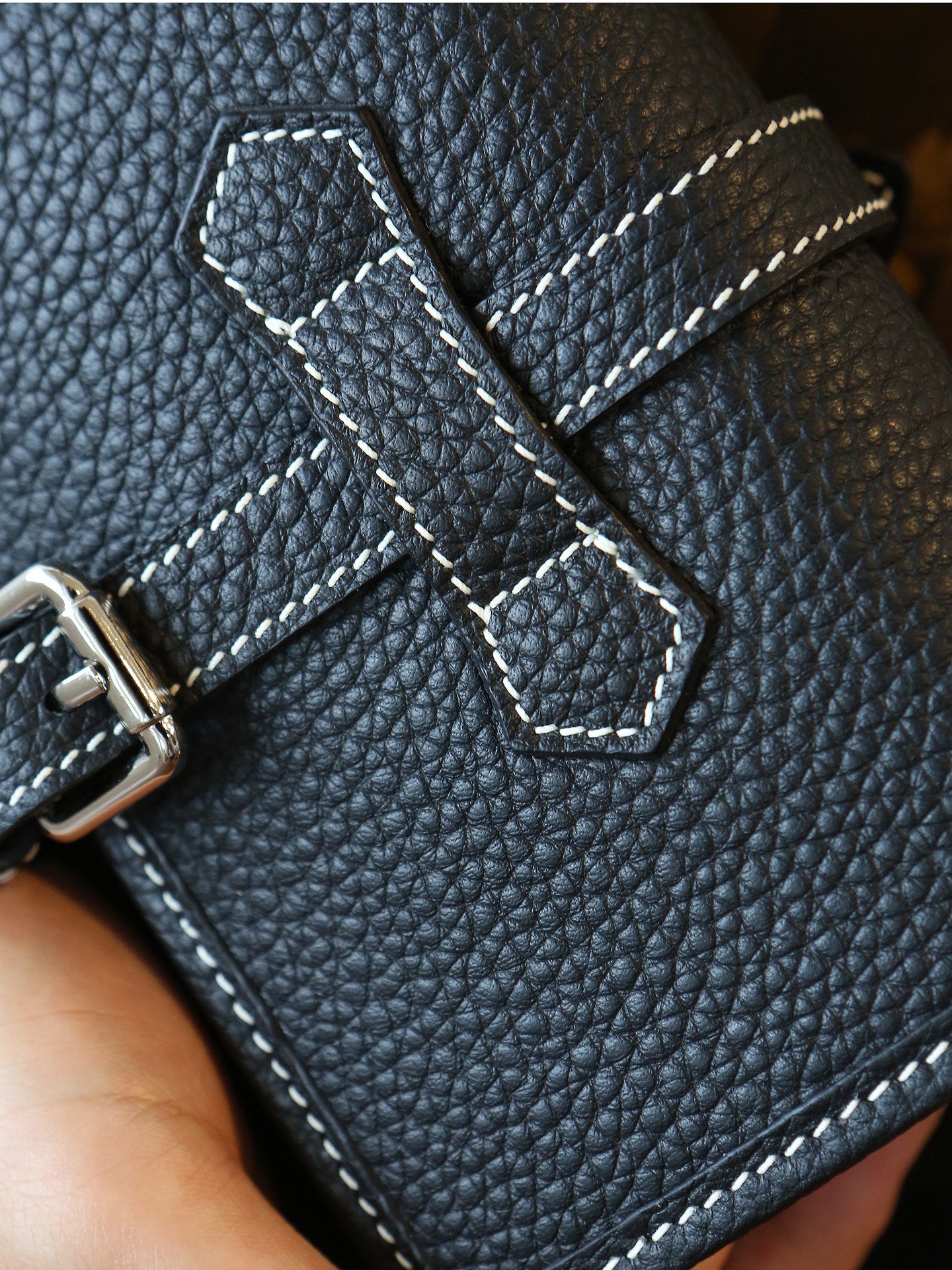 Handcrafted Full Grain Leather Jewellery Travel Organizer, Luxury Cowhide Jewellery Roll with Ring & Earring Holder, Portable Storage Case