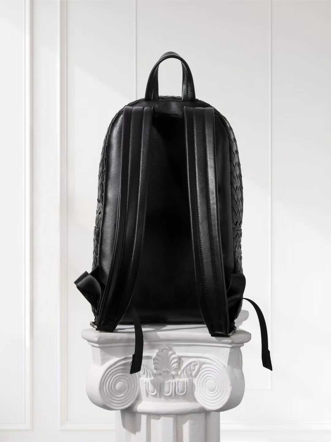 Hand-Woven Italian Lambskin Leather Backpack, Luxury Rucksack for Men & Women