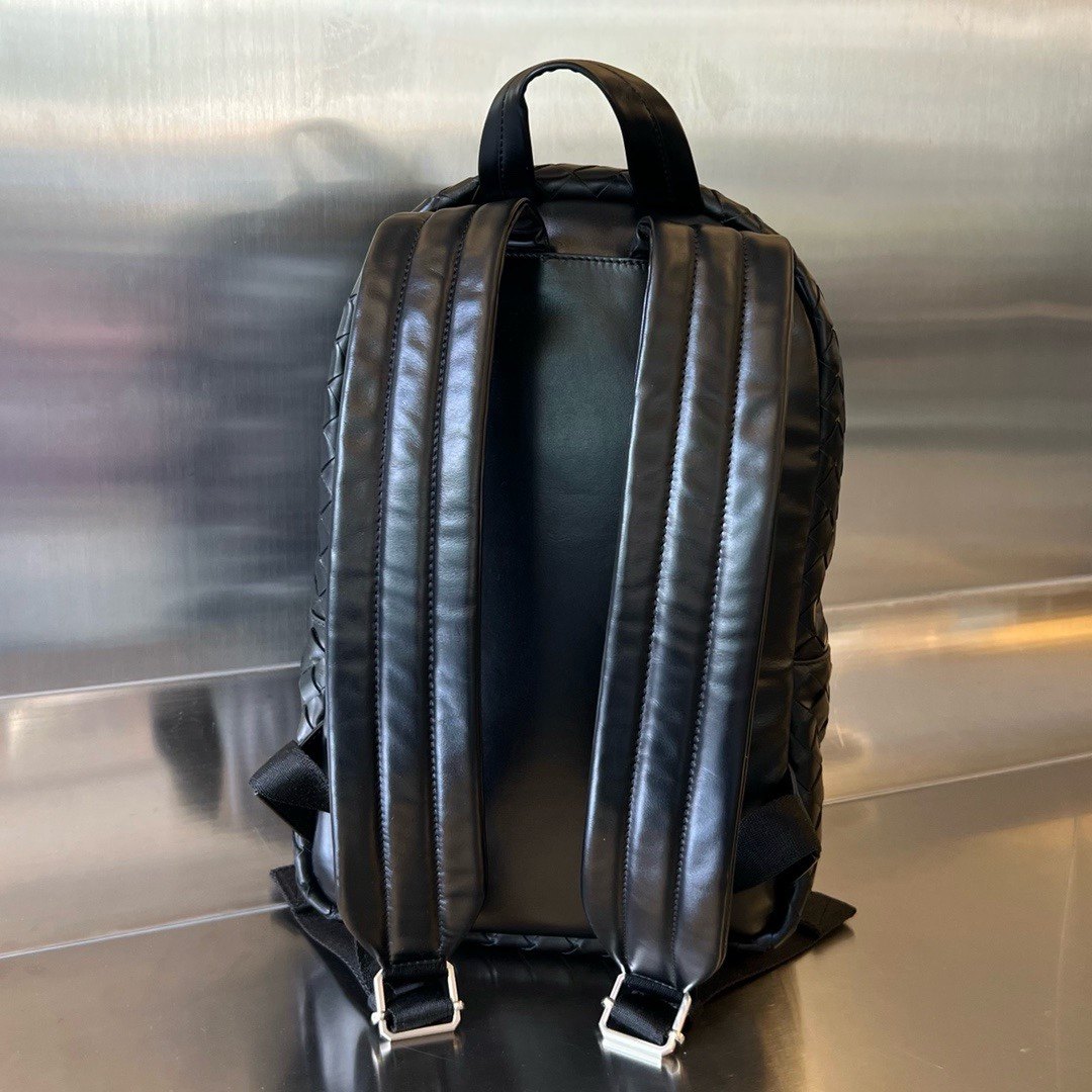 Hand-Woven Italian Lambskin Leather Backpack, Luxury Rucksack for Men & Women