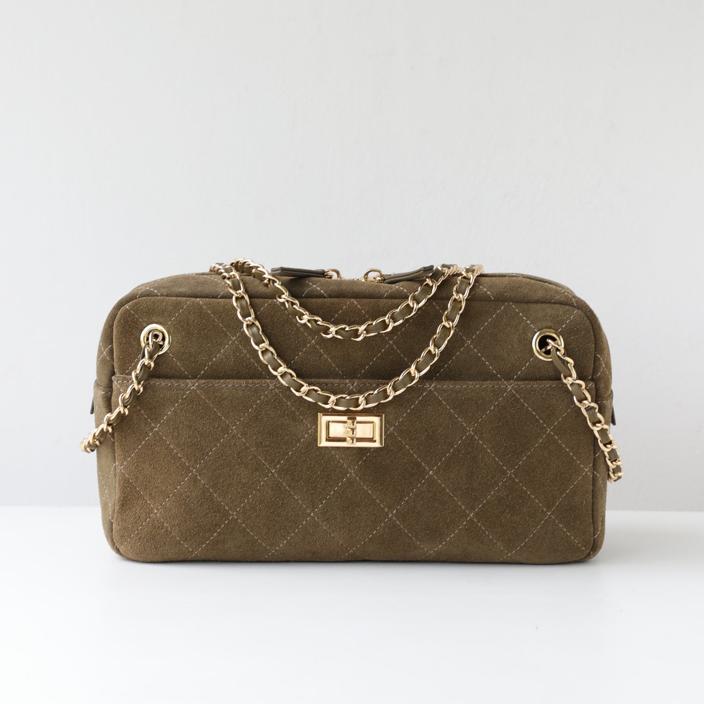 Handcrafted Quilted Suede Cowhide Camera Bag | Women's Chain Shoulder Bag with Turn-Lock Clasp