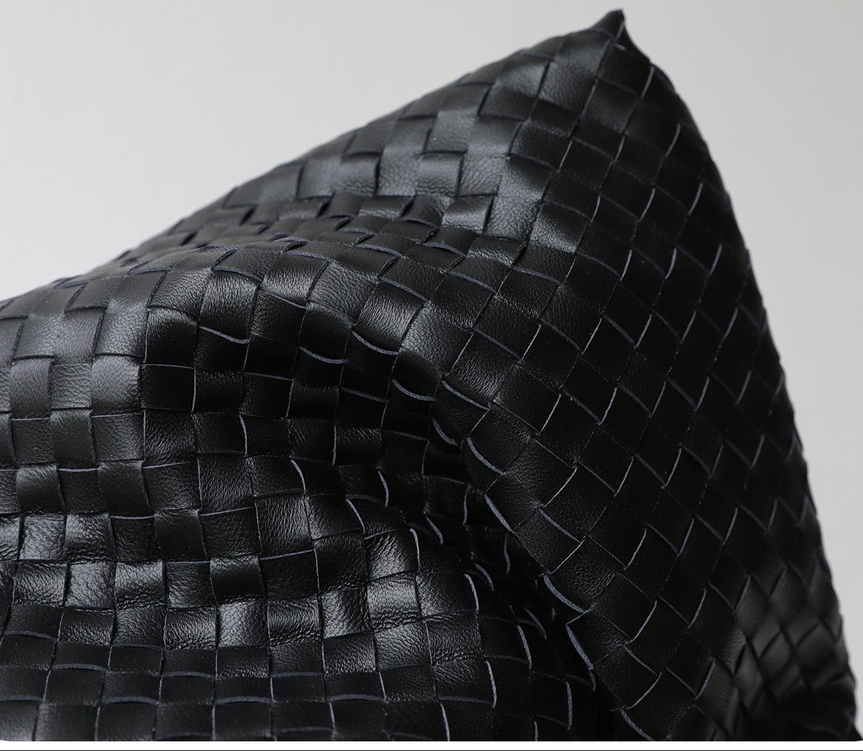 Handcrafted Top-Grain Sheepskin Woven Tote Bag | Women's Luxury Soft Lambskin Leather Bucket Shoulder Bag